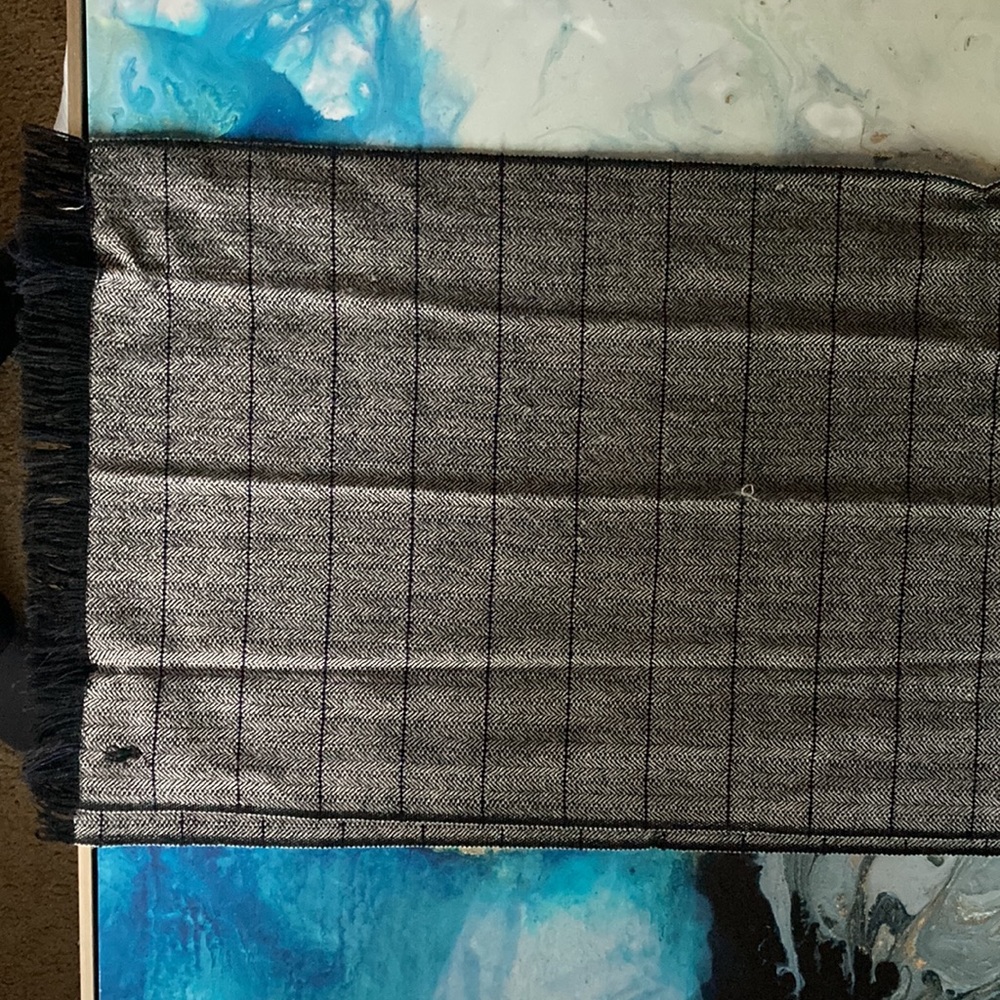 Polo Ralph Lauren scarf - Picture 3 of 3